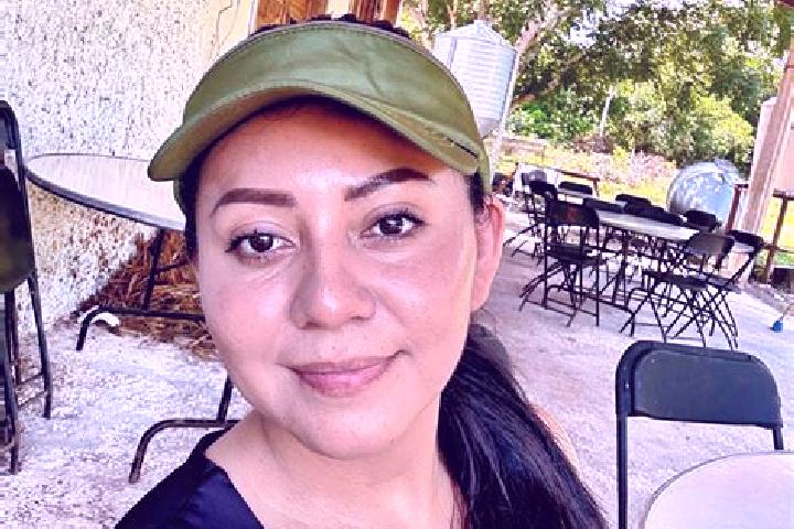 Nora, 31 — Escort in Ich-Ek, Mexico