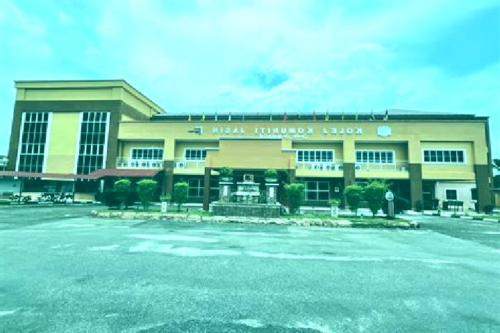 Nora, 31 — Escort in Kampong Masjid Tanah, Malaysia