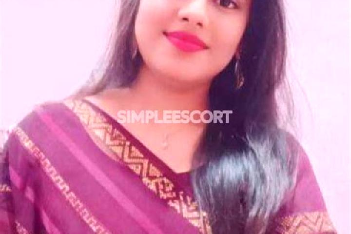 Nora, 31 — Escort in Latur, India