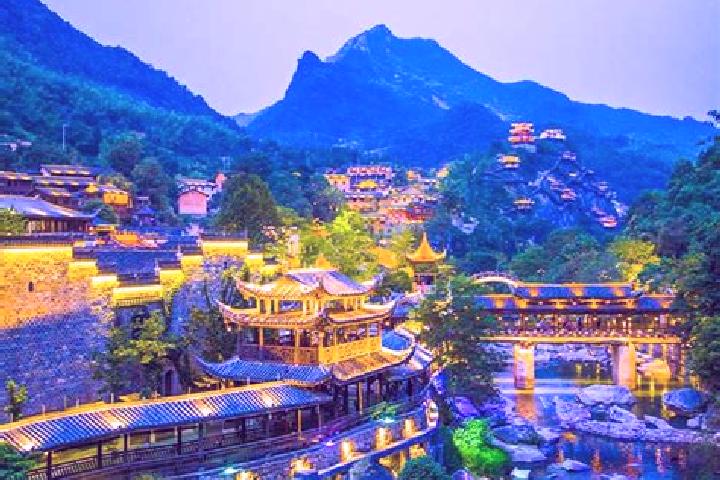 Nora, 31 — Escort in Wangxian, China