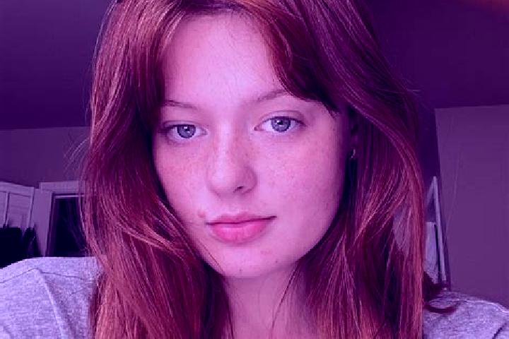 Nora, 32, a auburn brown-eyed mediterranean companion based in Kuiya. Offering Overnight, BDSM, Erotic Massage. Available for incall and outcall, day and eve...