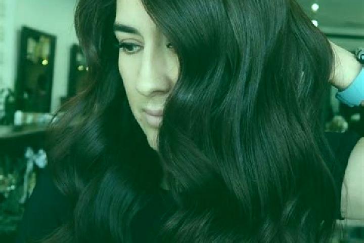 Nora, 32, a auburn dark-eyed mediterranean companion based in Cleveleys. Offering Erotic Massage, Prostate Massage, Striptease. Available for incall and outc...