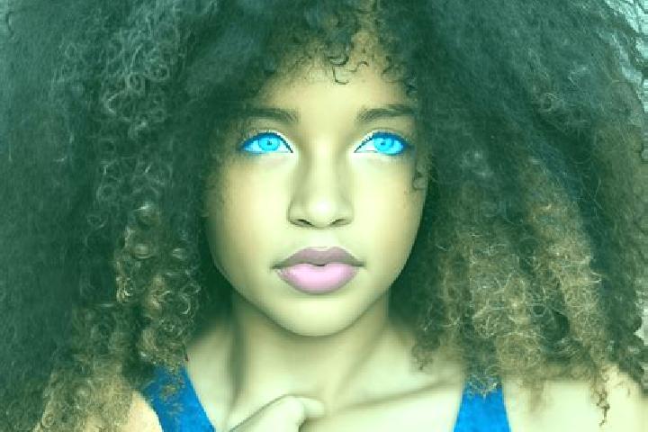 Nora, 32, a black blue-eyed mixed companion based in Oxyneia. Offering 69, Deep French Kissing, BDSM. Available for incall and outcall, day and evening dates.
