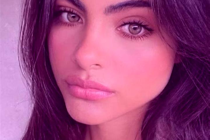 Nora, 32, a brunette dark-eyed indian companion based in Lalitpur. Offering Roleplay, Tantra, 69, Duos, Travel Companion. Available for incall and outcall, d...