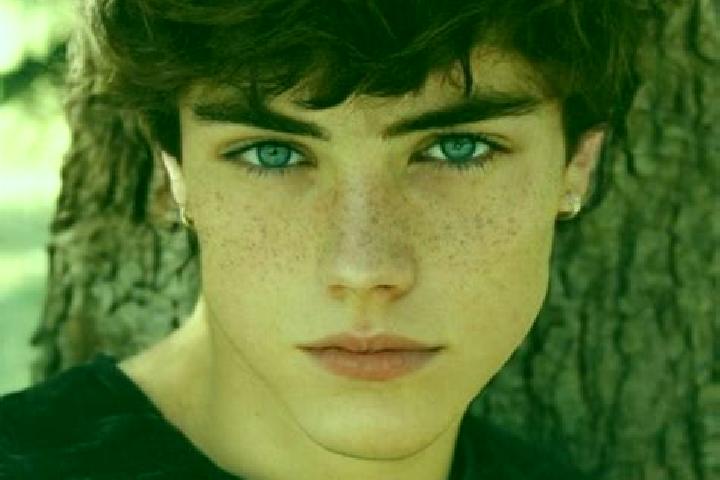 Nora, 32, a brunette hazel-eyed slavic companion based in Oltrona di San Mamette. Offering Roleplay, Duos, CIM. Available for incall and outcall, day and eve...