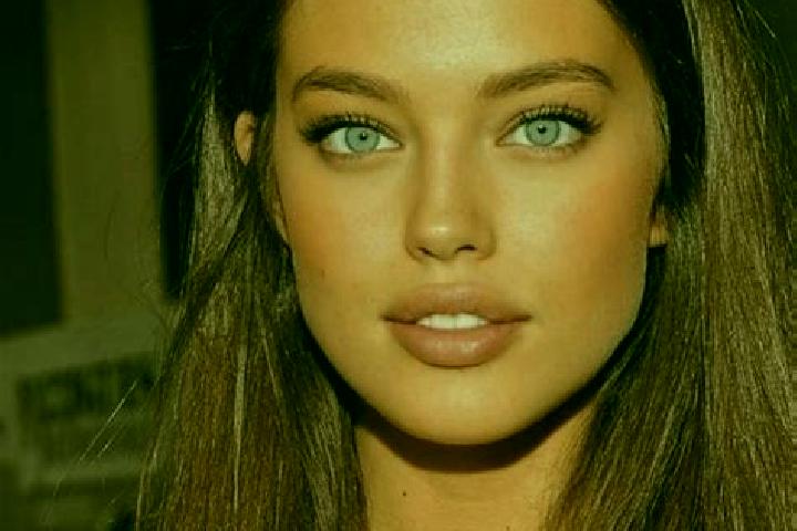 Nora, 32, a chestnut green-eyed mediterranean companion based in Cerro Silvestre. Offering GFE, Girlfriend Experience, Prostate Massage, Travel Companion. Av...