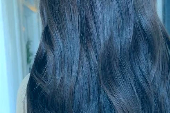 Nora, 32, a red brown-eyed mediterranean companion based in Oinoussa. Offering A-Level, Roleplay. Available for incall and outcall, day and evening dates.