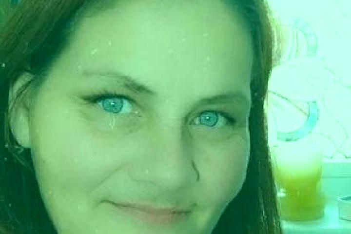 Nora, 32, a red dark-eyed caucasian companion based in Bor Ondor. Offering CIM, Erotic Massage, Couples. Available for incall and outcall, day and evening da...