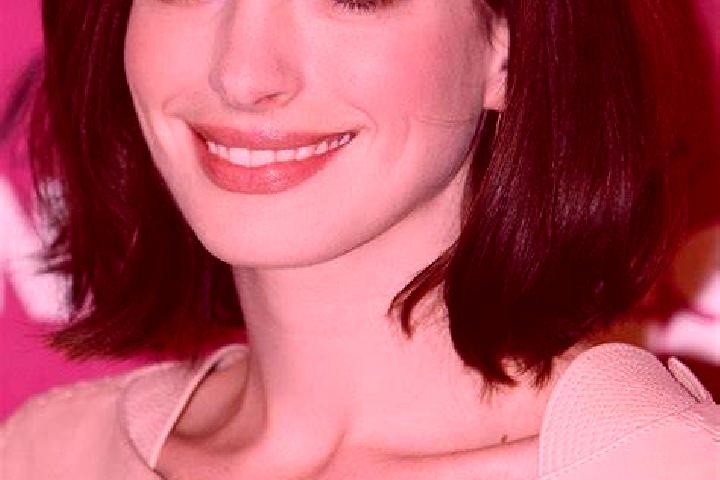 Nora, 32 — Escort in Belle Terre, United States