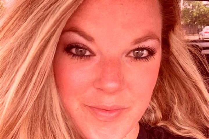 Nora, 32 — Escort in East Bronson, United States