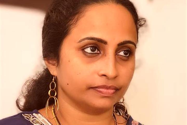 Nora, 32 — Escort in Karuvanthuruthy, India