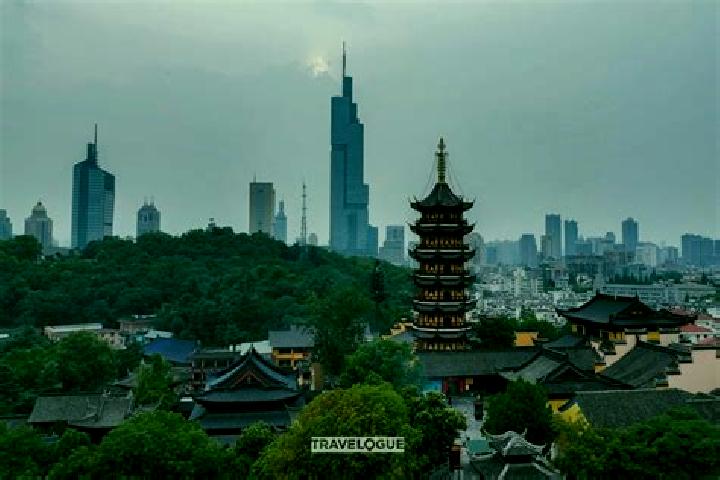 Nora, 32 — Escort in Manjing, China