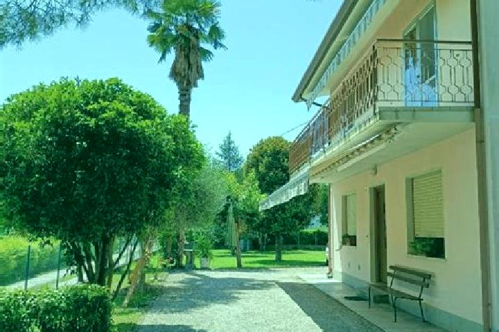 Nora, 32 — Escort in Palazzolo dello Stella, Italy