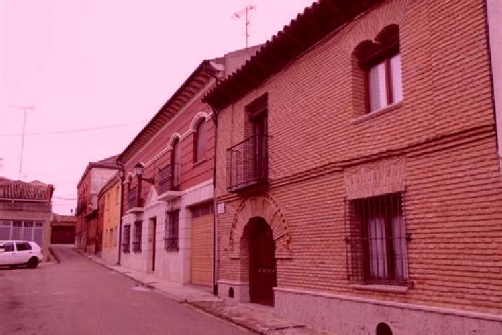 Nora, 32 — Escort in Paredes de Nava, Spain