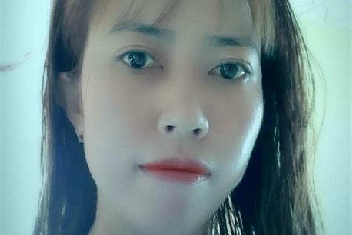 Nora, 32 — Escort in Tho Xuan, Vietnam