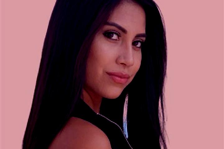 Nora, 32 — Escort in Tustin, United States
