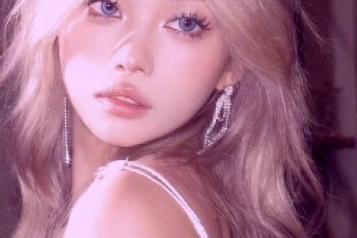 Nora, 33, a blonde blue-eyed asian companion based in Zadareni. Offering Prostate Massage, GFE, Roleplay, Massage. Available for incall and outcall, day and ...