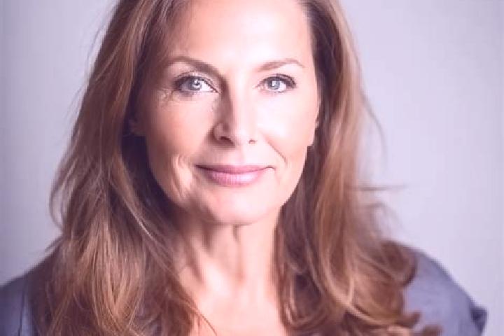 Nora, 33, a chestnut green-eyed caucasian companion based in Echteld. Offering Erotic Massage, Overnight, Roleplay, Prostate Massage, Tantra. Available for i...