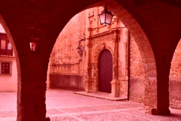 Nora, 33 — Escort in La Iglesuela del Cid, Spain