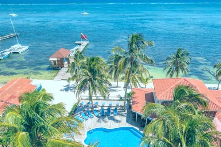 Nora, 33 — Escort in San Felipe, Belize