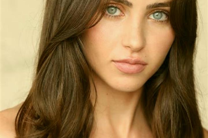 Nora, 34, a brunette brown-eyed mixed companion based in Tiaha. Offering Roleplay, Couples, Striptease, OWO, Fetish. Available for incall and outcall, day an...