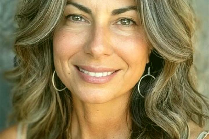 Nora, 34, a brunette grey-eyed middle eastern companion based in Hallam. Offering CIM, Roleplay, Overnight. Available for incall and outcall, day and evening...