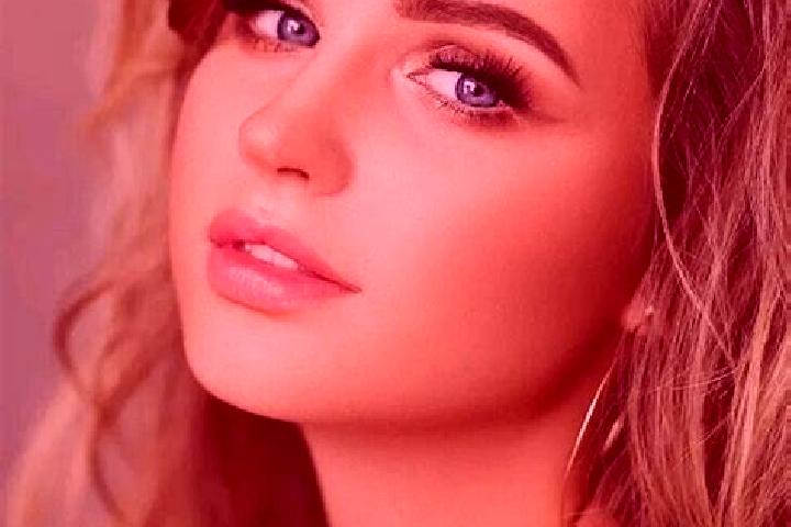 Nora, 34, a dark blonde blue-eyed mediterranean companion based in Harriston. Offering CIM, Dinner Date, Deep French Kissing, Prostate Massage, Girlfriend Ex...