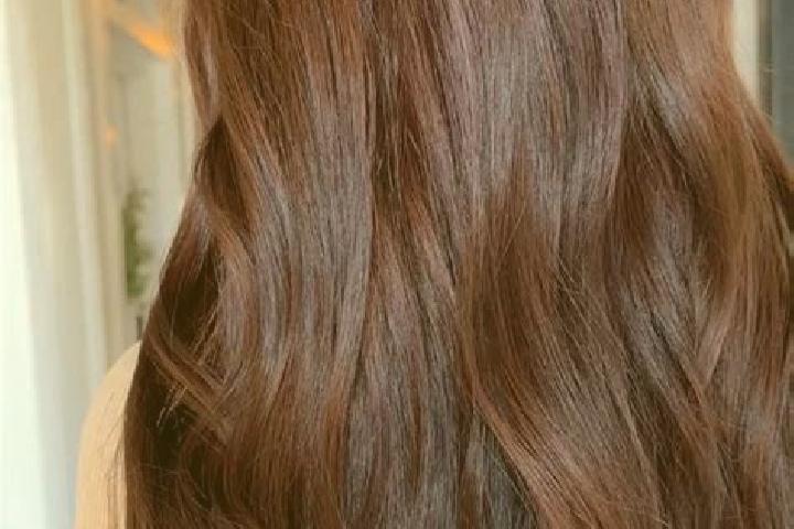 Nora, 34, a red brown-eyed mixed companion based in Al Kahla . Offering Dinner Date, Tantra, Couples, Striptease. Available for incall and outcall, day and e...