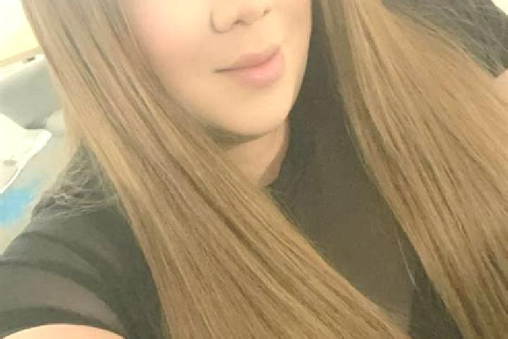 Nora, 34 — Escort in Beaumont, France