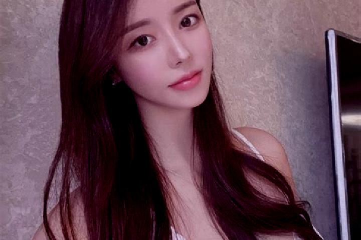 Nora, 34 — Escort in Jiugongshan, China