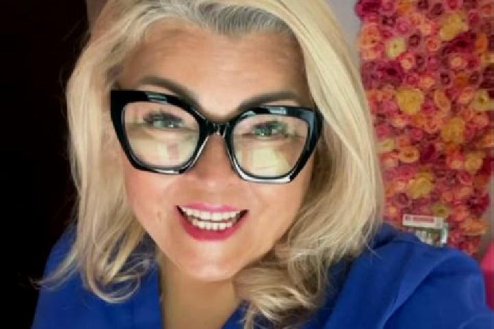 Nora, 34 — Escort in Pracze Odrzanskie-Janowek, Poland