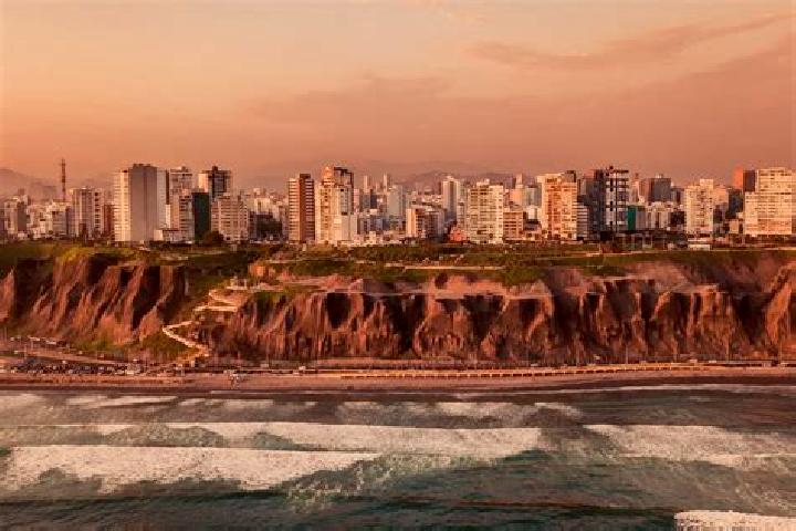 Nora, 34 — Escort in Tiabaya, Peru