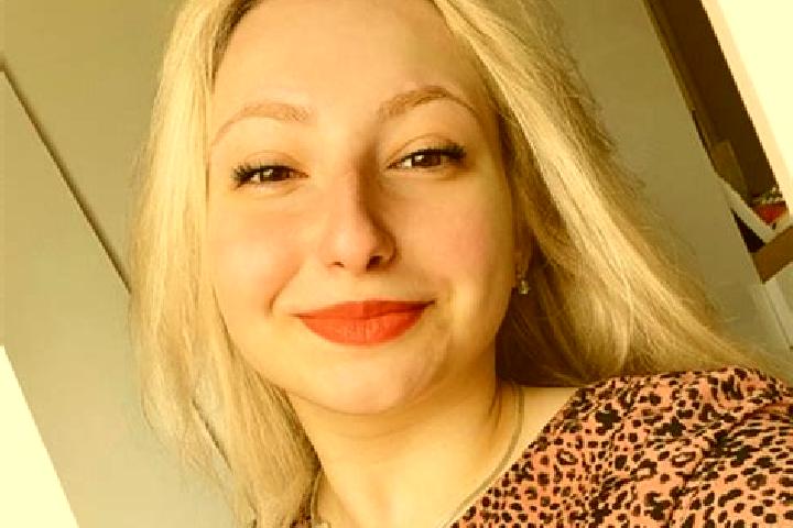 Nora, 34 — Escort in West Hallam, United Kingdom