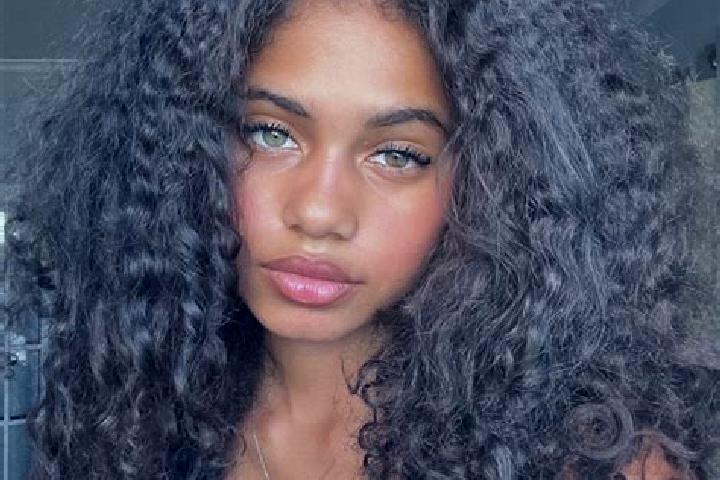 Nora, 35, a black dark-eyed ebony companion based in Xalitzintla. Offering OWO, Party Girl, A-Level. Available for incall and outcall, day and evening dates.