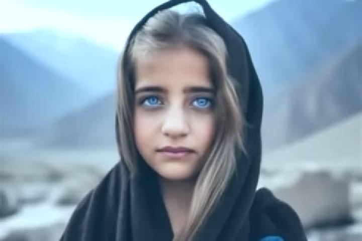 Nora, 35, a blonde brown-eyed middle eastern companion based in Luolong. Offering CIM, Roleplay, Party Girl. Available for incall and outcall, day and evenin...