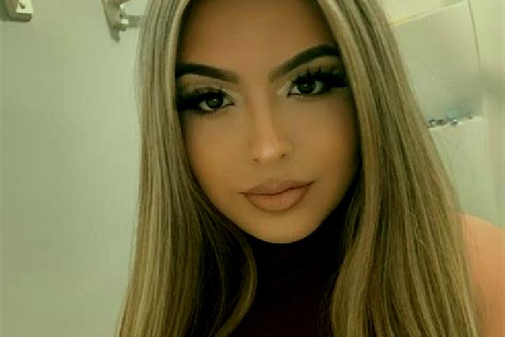 Nora, 35, a blonde grey-eyed latina companion based in N Drossou. Offering Massage, OWO, Party Girl, A-Level. Available for incall and outcall, overnight boo...