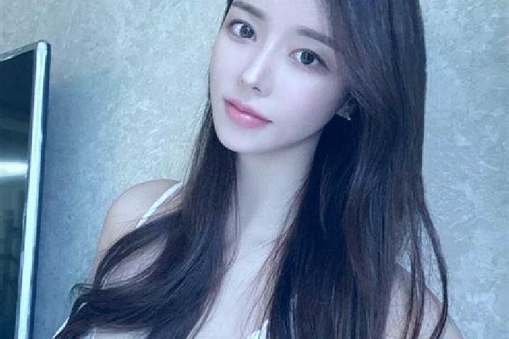 Nora, 35 — Escort in Bage awati, China