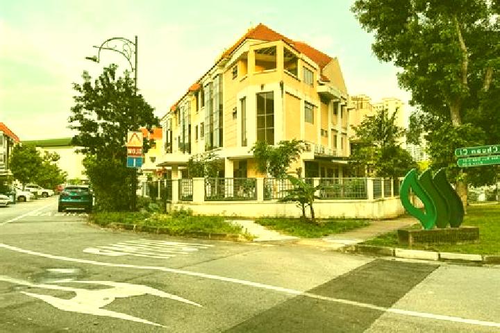 Nora, 35 — Escort in Braddell Heights Estate, Singapore