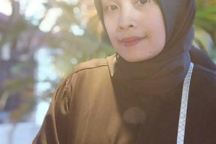 Nora, 35 — Escort in Kisaran, Indonesia