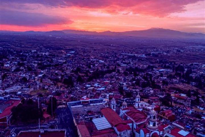 Nora, 35 — Escort in Las Mesas Huitzizilapan, Mexico