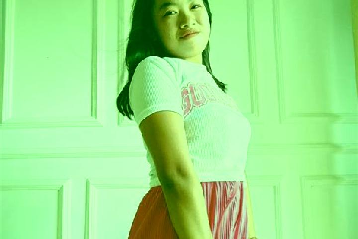 Nora, 35 — Escort in Situsari, Indonesia