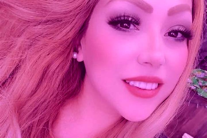 Nora, 35 — Escort in Terrenate, Mexico