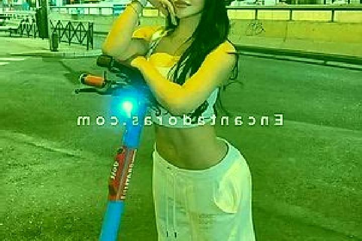 Nora, 35 — Escort in Torrelavega, Spain