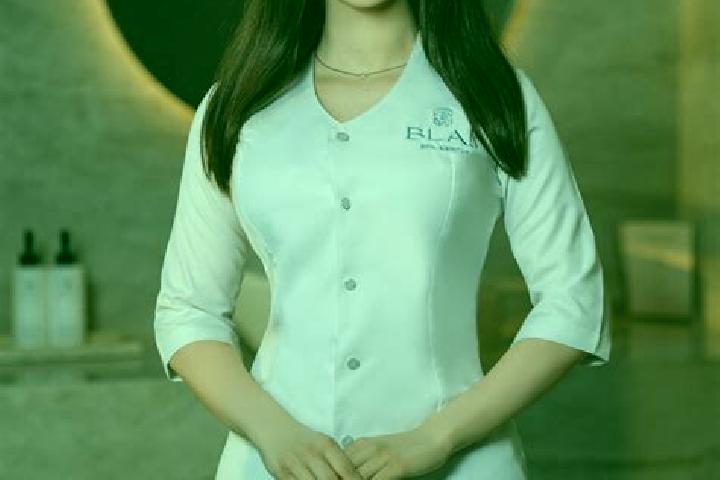 Nora, 36, a black blue-eyed european companion based in Guanghou. Offering Tantra, Erotic Massage, Massage, Party Girl. Available for incall and outcall, day...