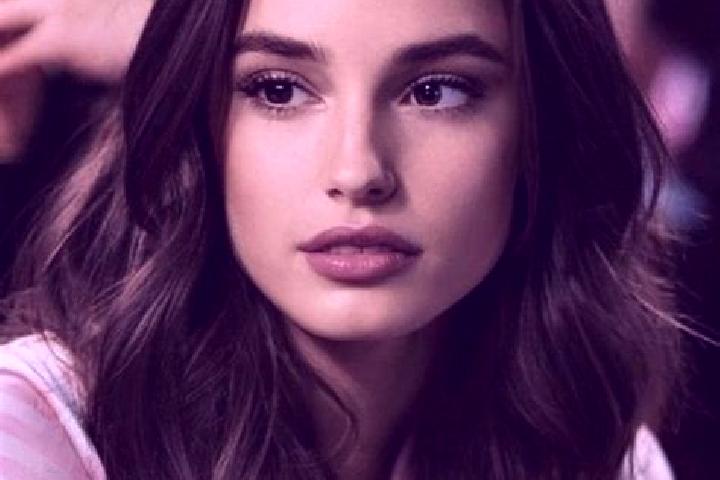 Nora, 36, a brunette brown-eyed indian companion based in Stroby Egede. Offering GFE, Girlfriend Experience, CIM, Fetish, Roleplay. Available for incall and ...