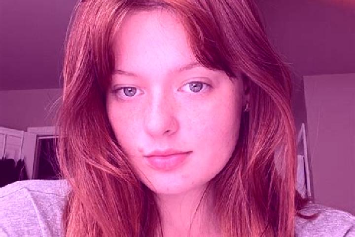 Nora, 36, a chestnut blue-eyed caucasian companion based in San Floriano del Collio. Offering Party Girl, CIM, Girlfriend Experience, Couples. Available for ...