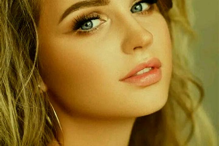 Nora, 36, a dark blonde blue-eyed slavic companion based in West Butterwick. Offering Tantra, CIM, Travel Companion, Party Girl. Available for incall and out...