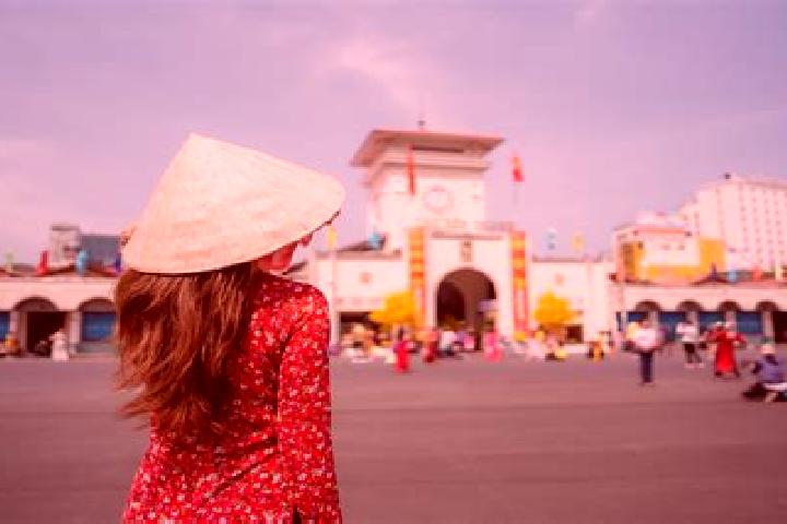 Nora, 36 — Escort in Buon Tur, Vietnam