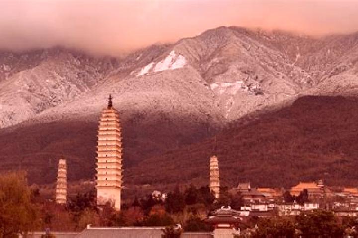 Nora, 36 — Escort in Cangshan, China
