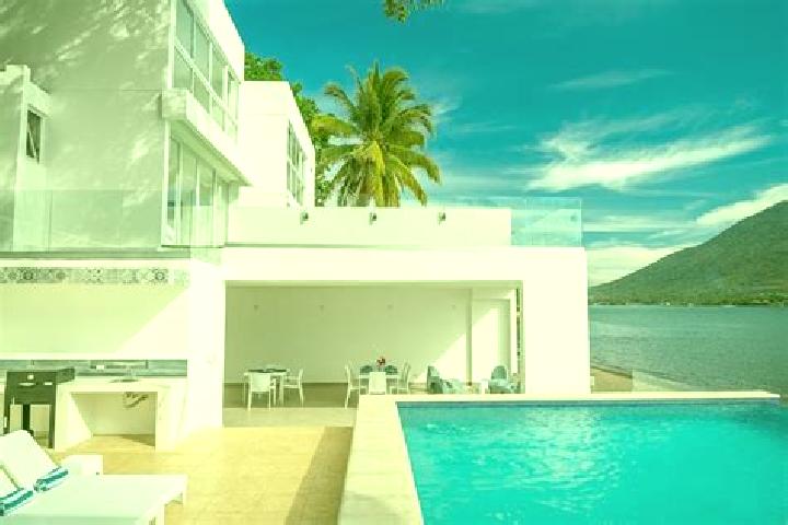 Nora, 36 — Escort in Jicaro Galan, Honduras